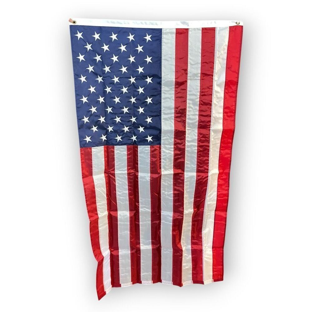 Annin 3' x 5' US Flag All-Weather Nylon with Embroidered Stars Made In USA